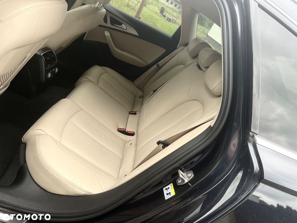 Audi A6 Avant - 17