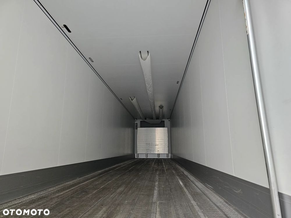 Schmitz Cargobull SKO24 SCB*S3B - 2