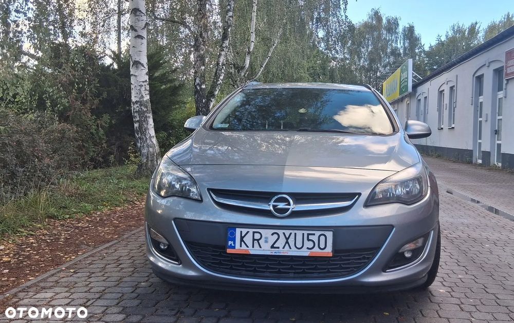 Opel Astra 1.4 Turbo - 2