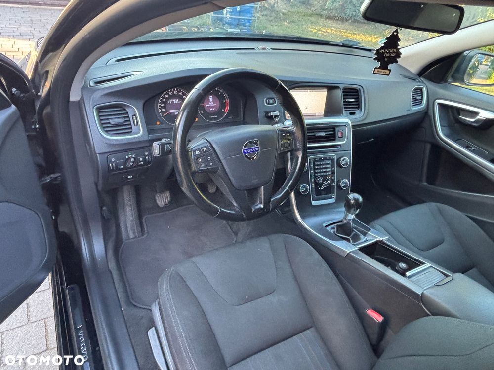 Volvo V60 D4 Business Edition - 8