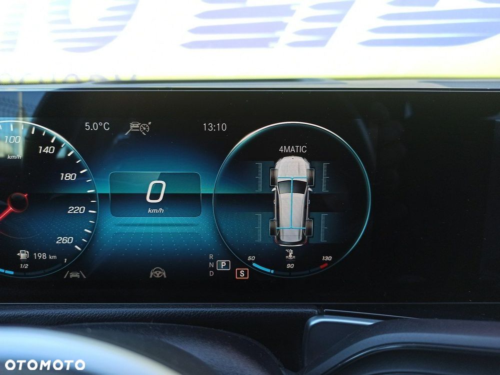 Mercedes-Benz GLB - 35