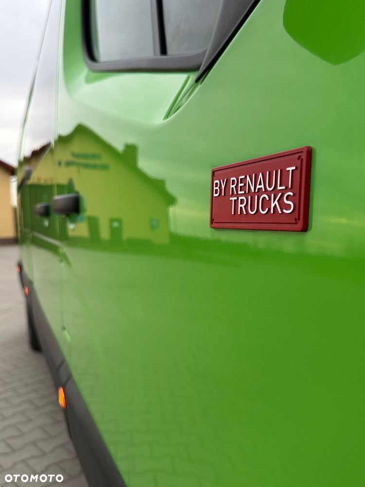 Renault Master - 24