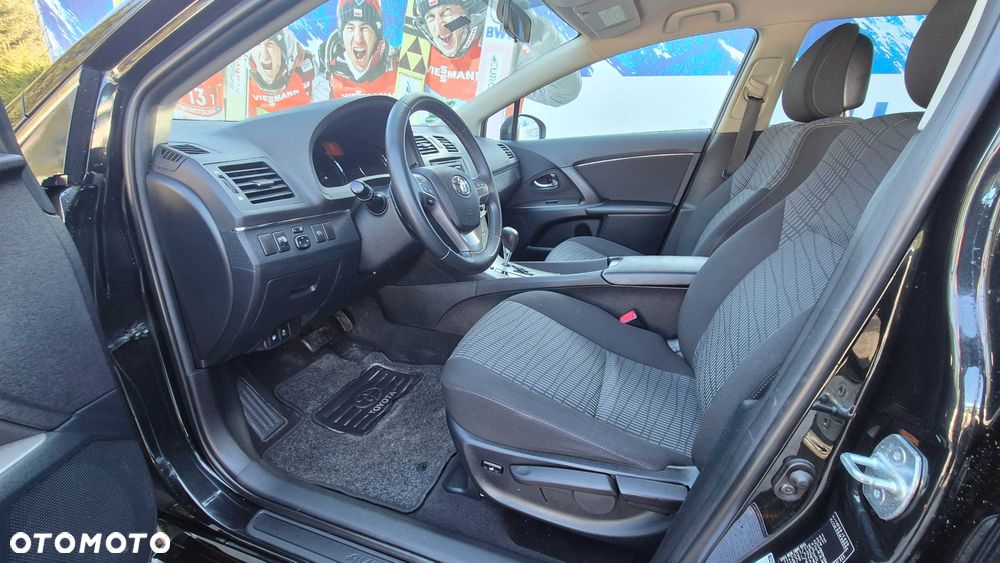 Toyota Avensis - 7