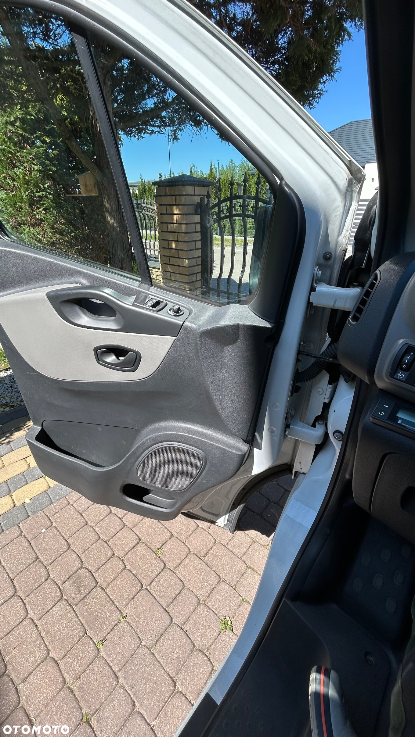 Renault Trafik - 14