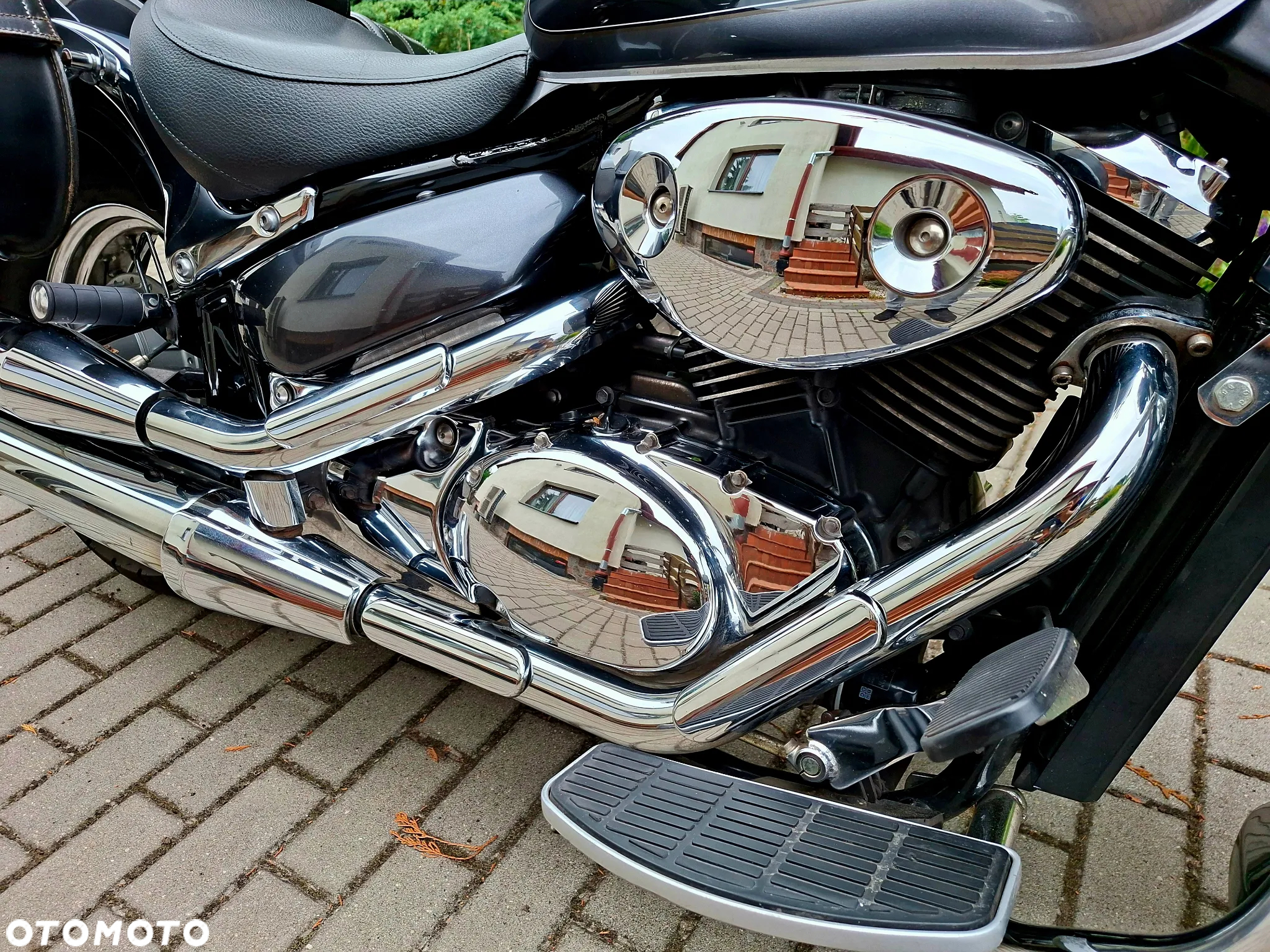 Suzuki Intruder - 19
