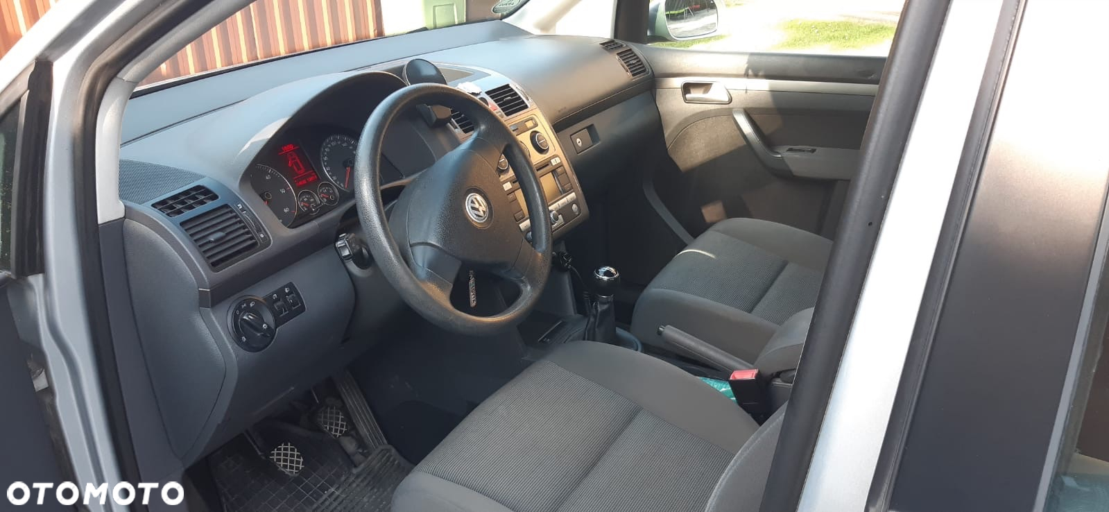 Volkswagen Touran 1.9 TDI - 9
