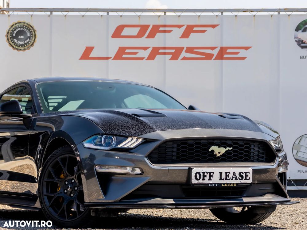 Ford Mustang - 13