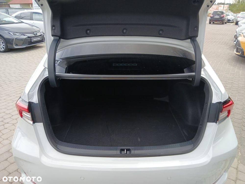 Toyota Corolla - 14