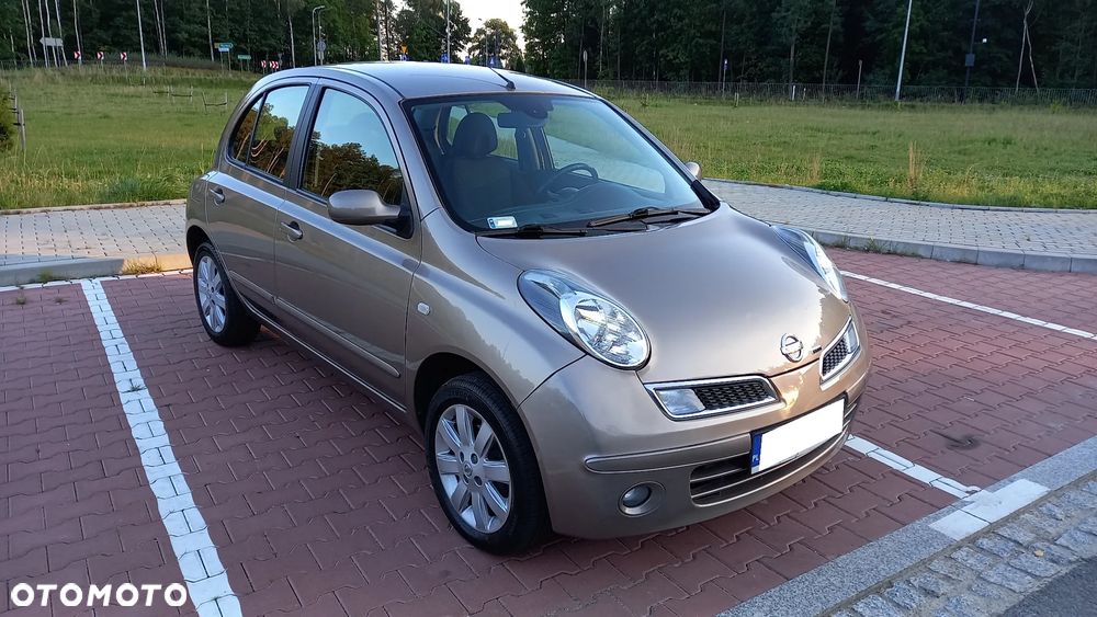 Nissan Micra - 2