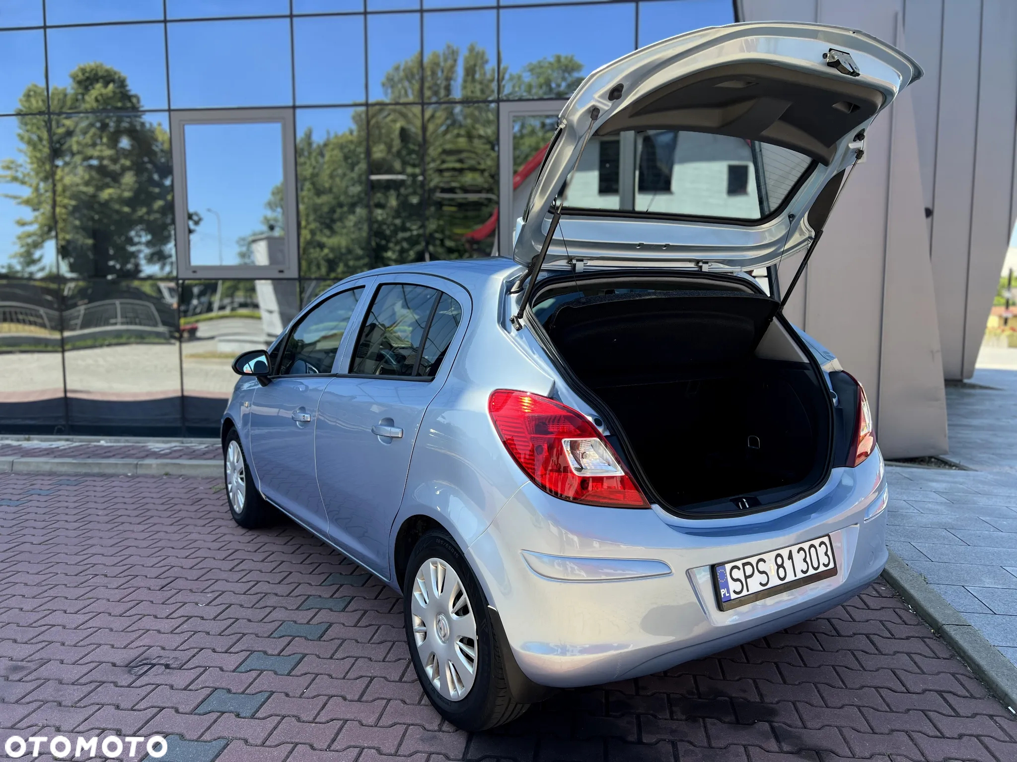 Opel Corsa 1.2 16V Enjoy - 20