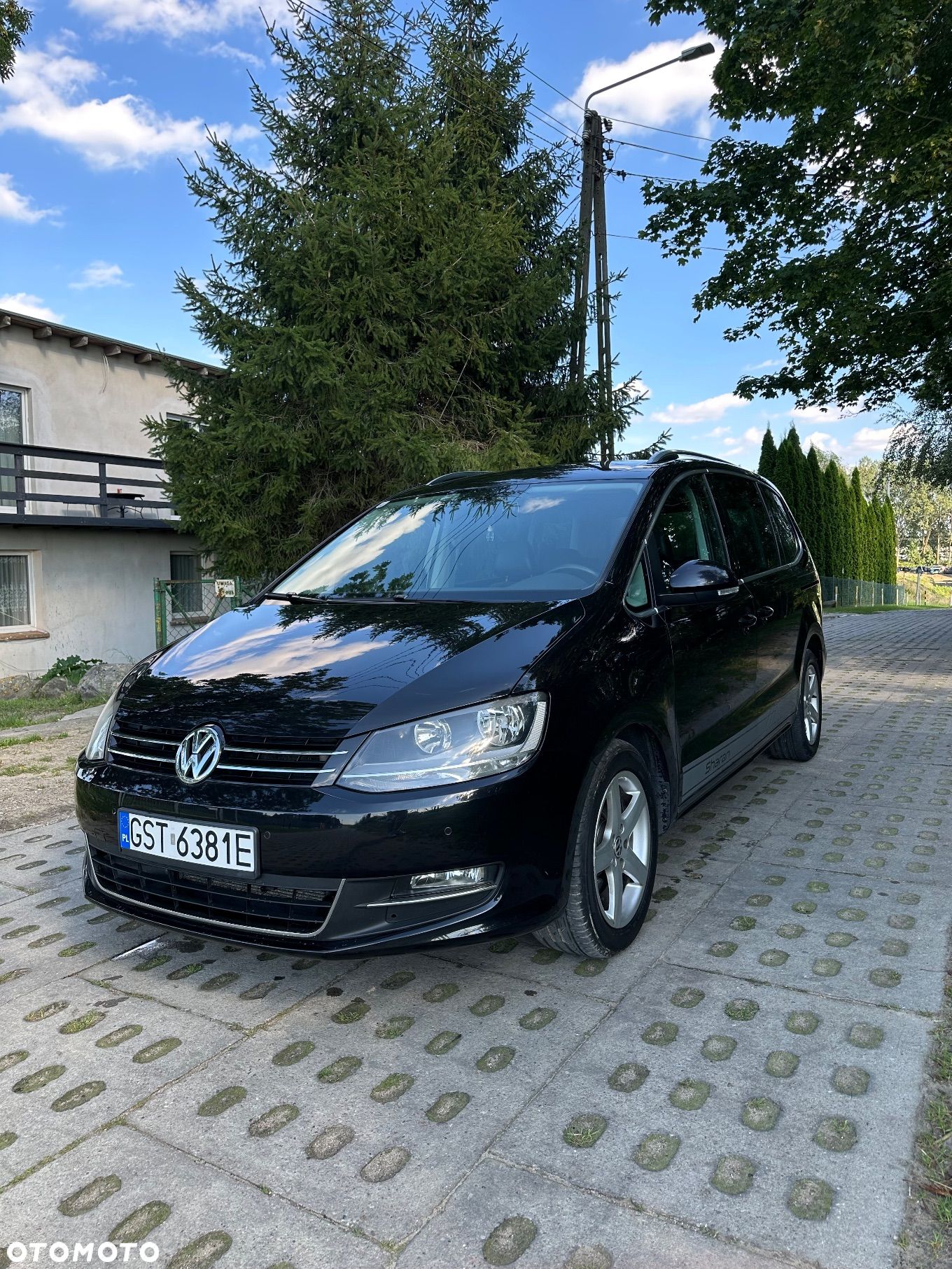 Volkswagen Sharan - 1