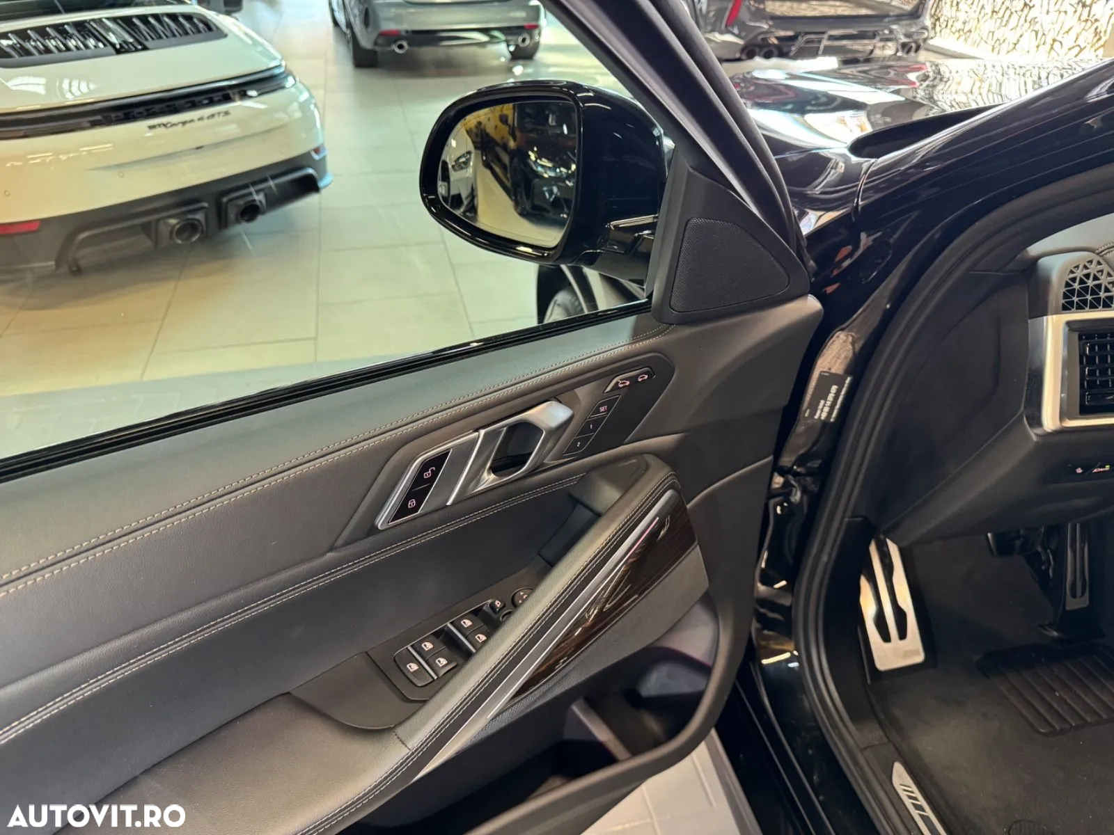 BMW X6 xDrive40i AT MHEV - 16