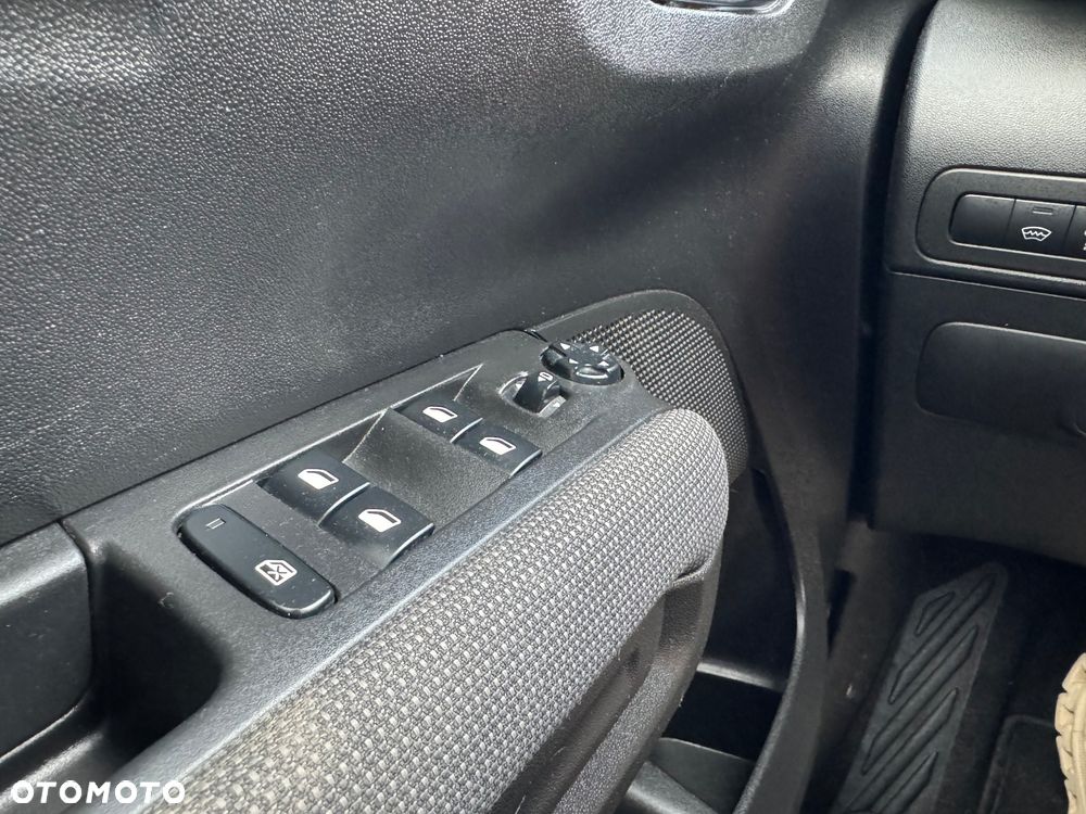 Citroën C3 Aircross BlueHDI 100 Stop & Start Feel - 20