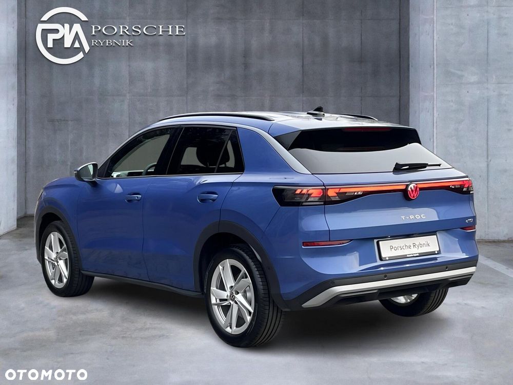Volkswagen T-Roc - 3