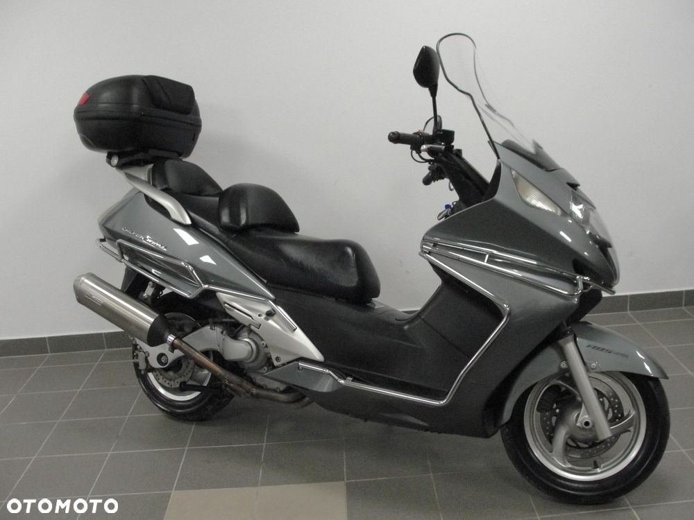 Honda Silver Wing - 6