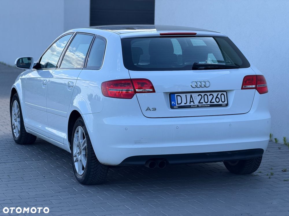Audi A3 Sportback 1.4 TFSI Attraction - 9