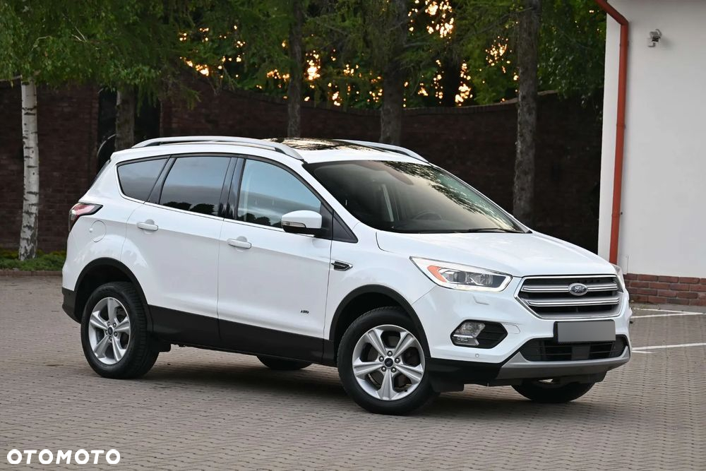 Ford Kuga 2.0 TDCi AWD Titanium - 10