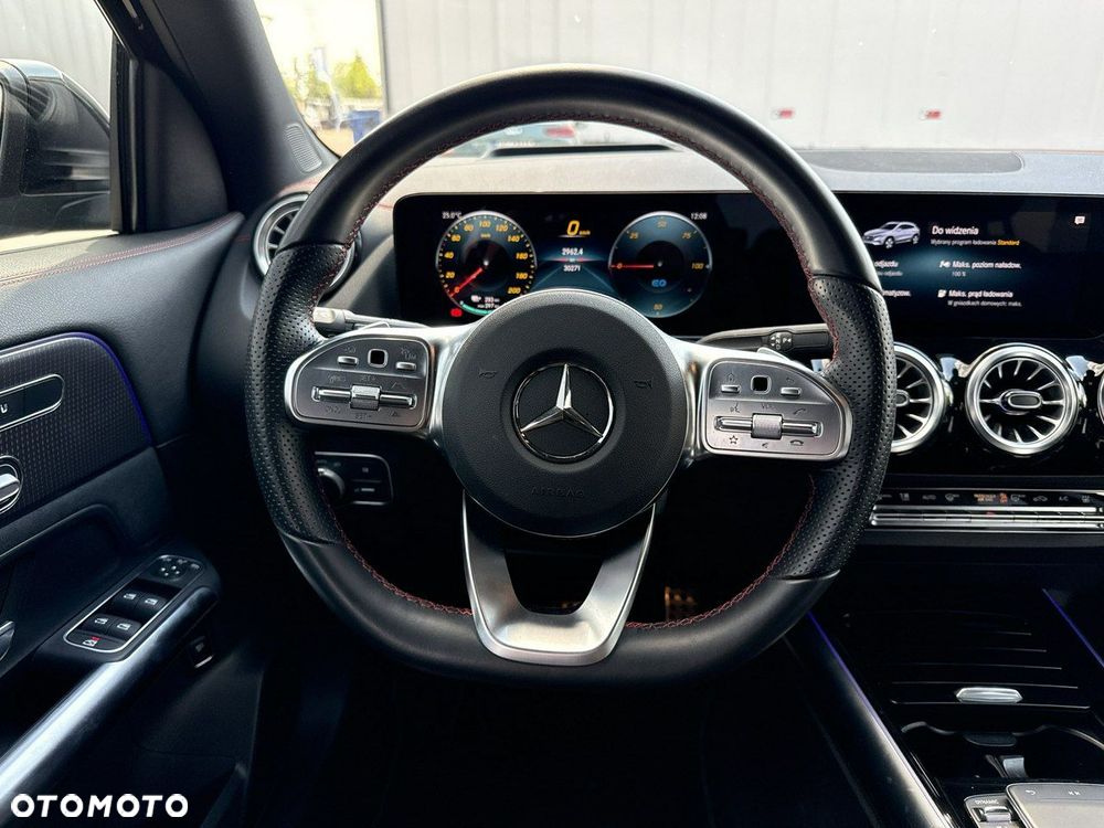 Mercedes-Benz EQA - 26