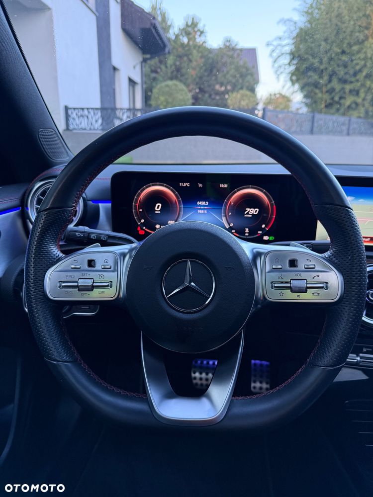 Mercedes-Benz CLA 200 7G-DCT Edition AMG Line - 26