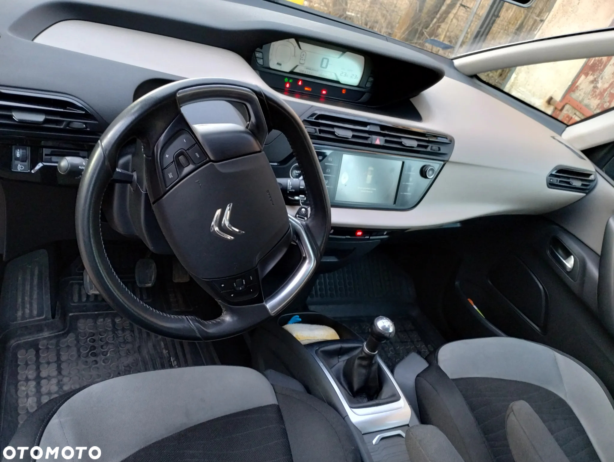 Citroën C4 Picasso - 15