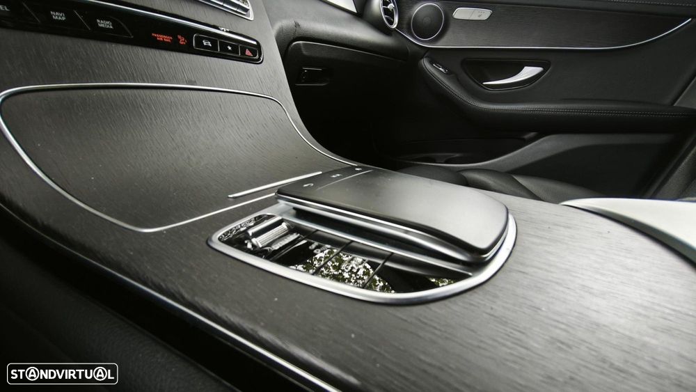 Mercedes-Benz GLC 300 de Coupe 4Matic 9G-TRONIC Exclusive - 36