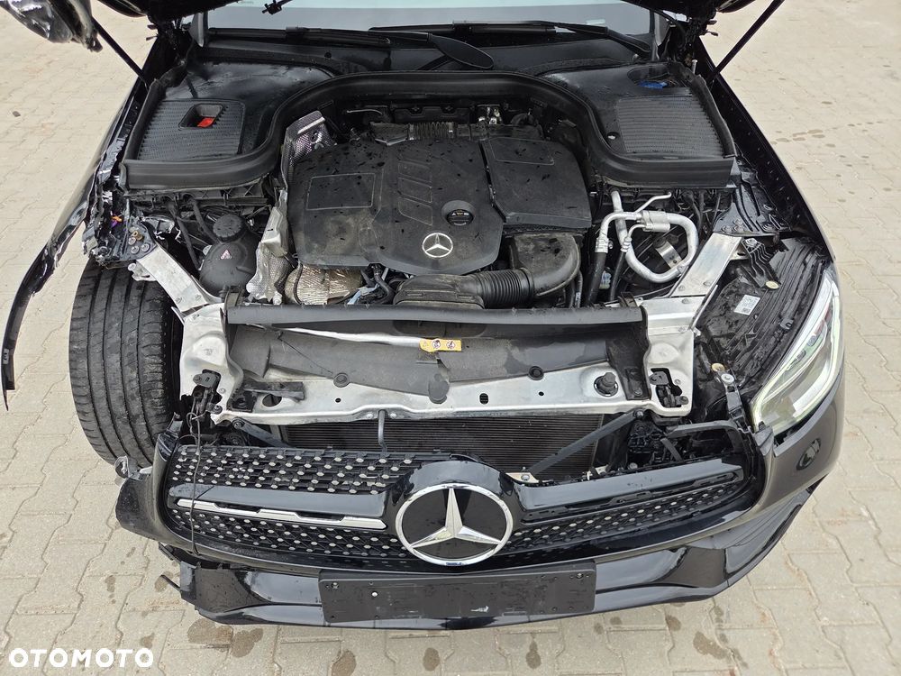 Mercedes-Benz GLC 220 d 4Matic 9G-TRONIC AMG Line - 15