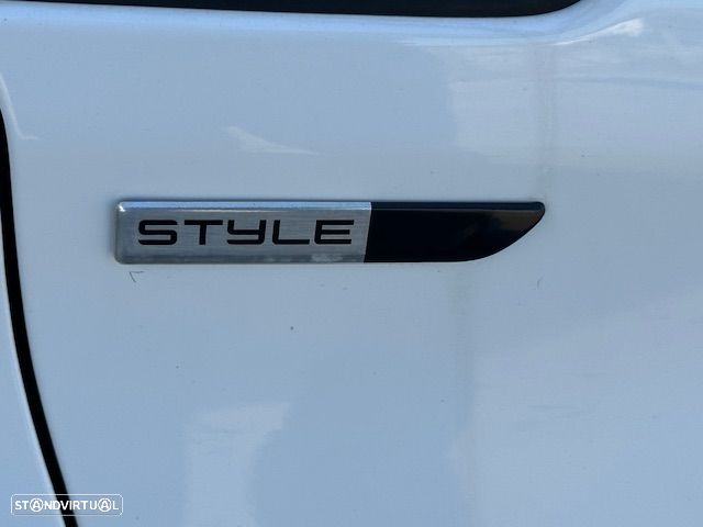 Peugeot 208 1.2 PureTech Style - 5