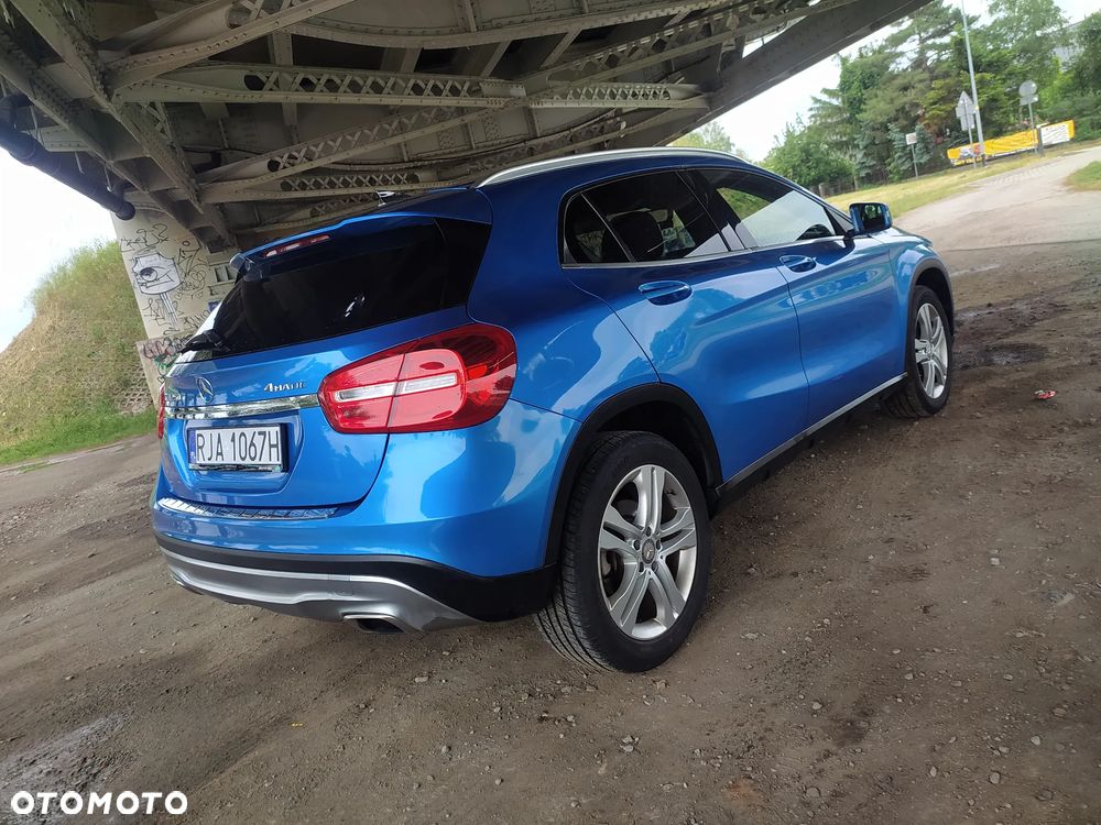 Mercedes-Benz GLA 250 4Matic 7G-DCT SCORE - 4