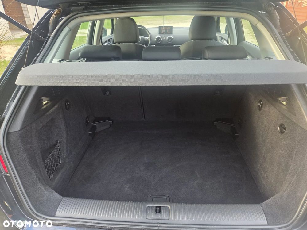 Audi A3 Sportback 1.4 TFSI Ambiente - 14