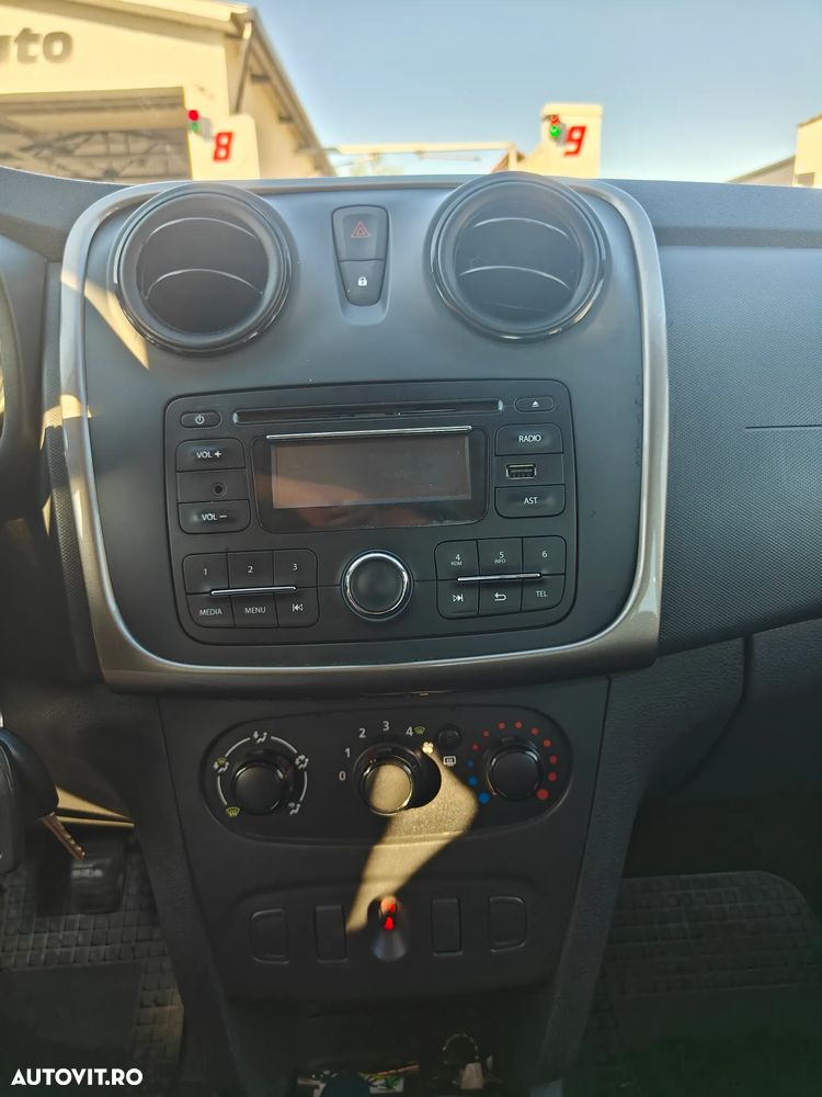 Dacia Logan 1.0 SCe Acces - 14