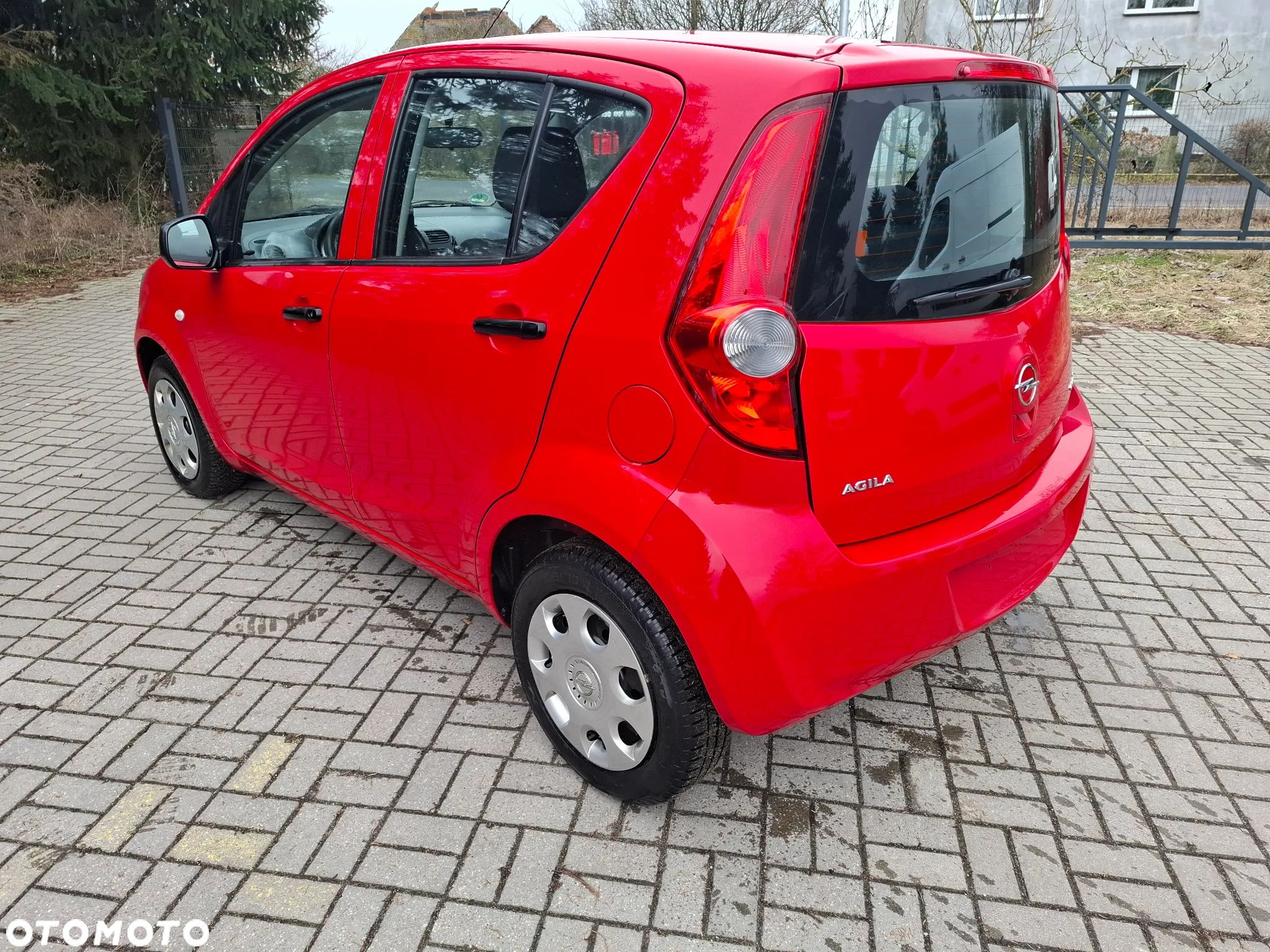 Opel Agila 1.0 - 1