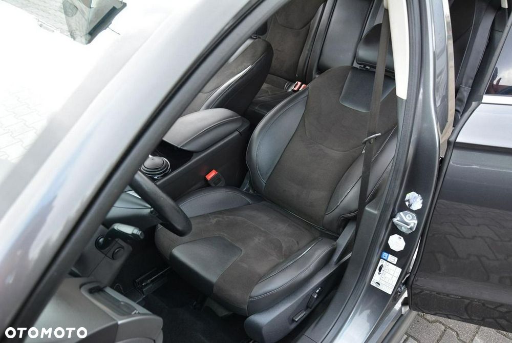 Ford Mondeo 2.0 TDCi ST-Line - 22