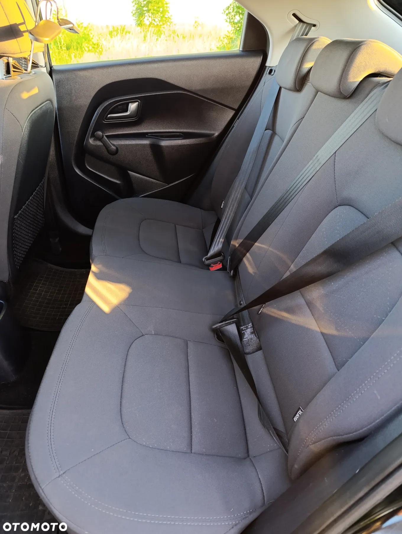 Kia Rio - 5