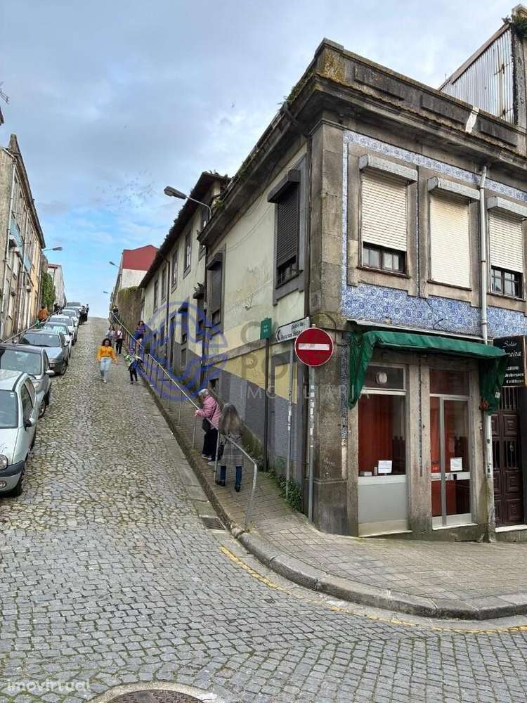 Casa antiga com terreno em zona Nobre do Porto para edificação de préd - Grande imagem: 3/5