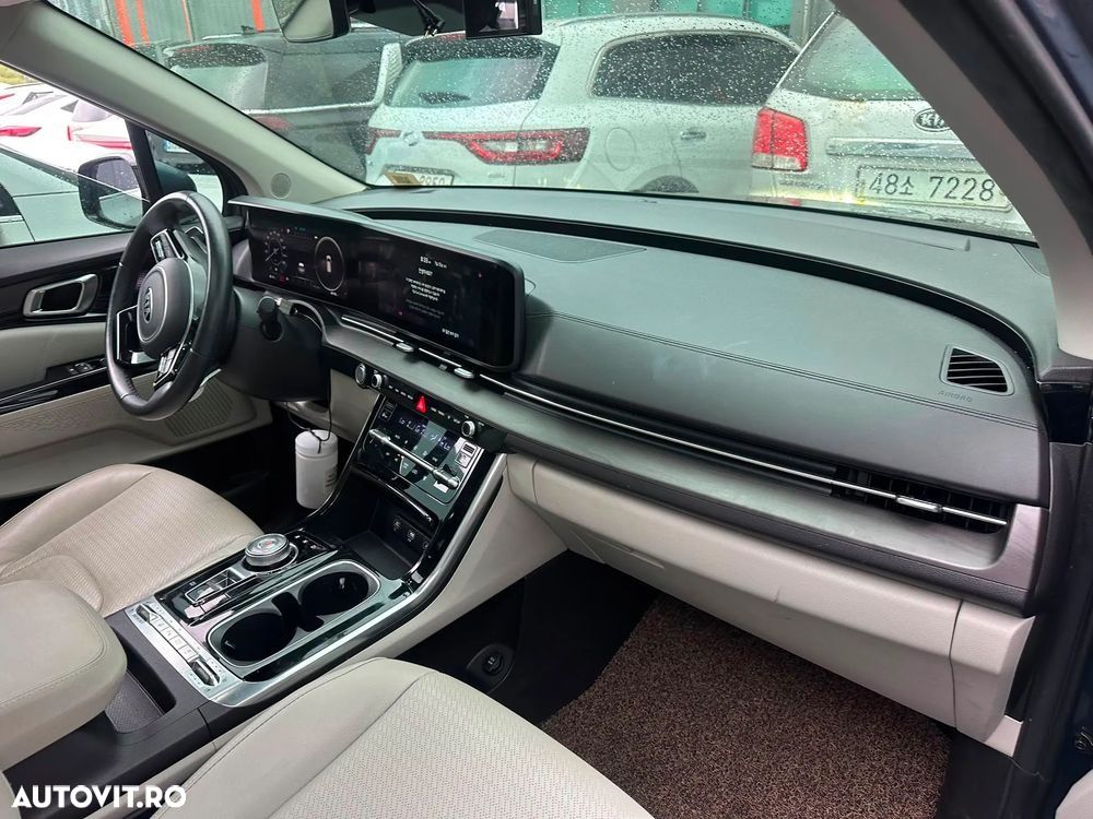 KIA Carnival 2021 — imagine 26