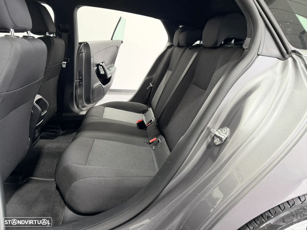 Mercedes-Benz CLA 200 d Shooting Brake Progressive Aut. - 44