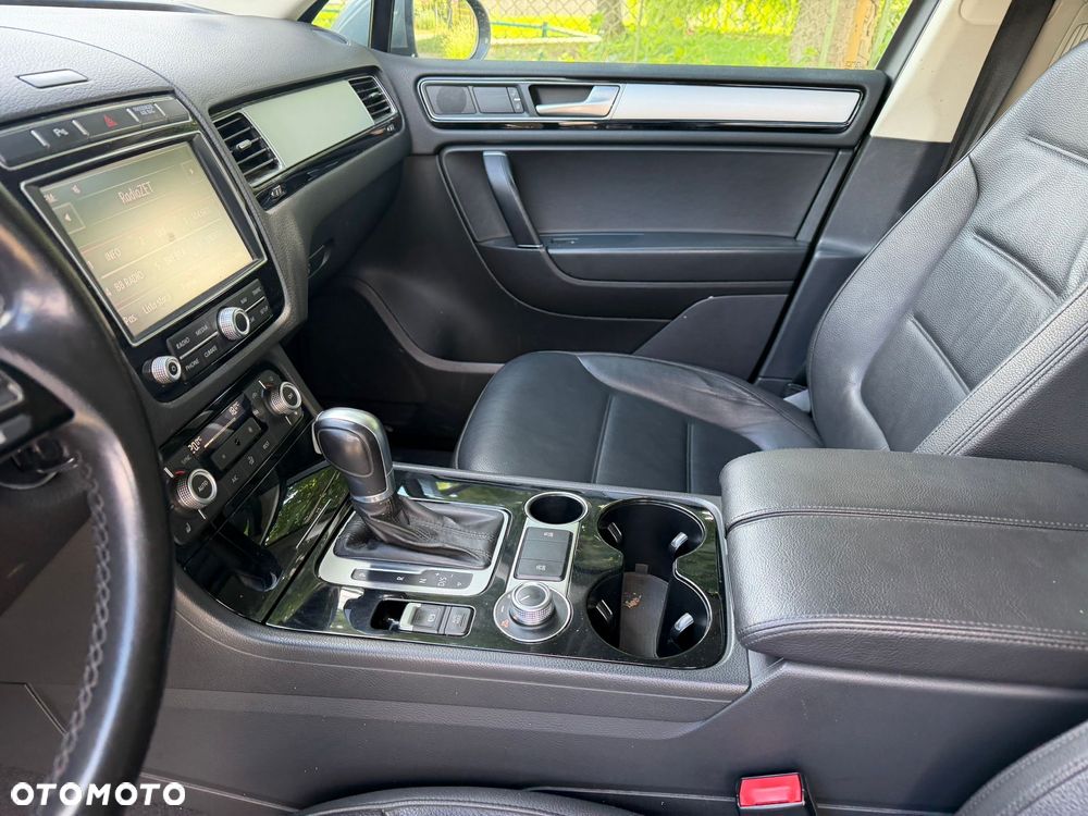Volkswagen Touareg - 14