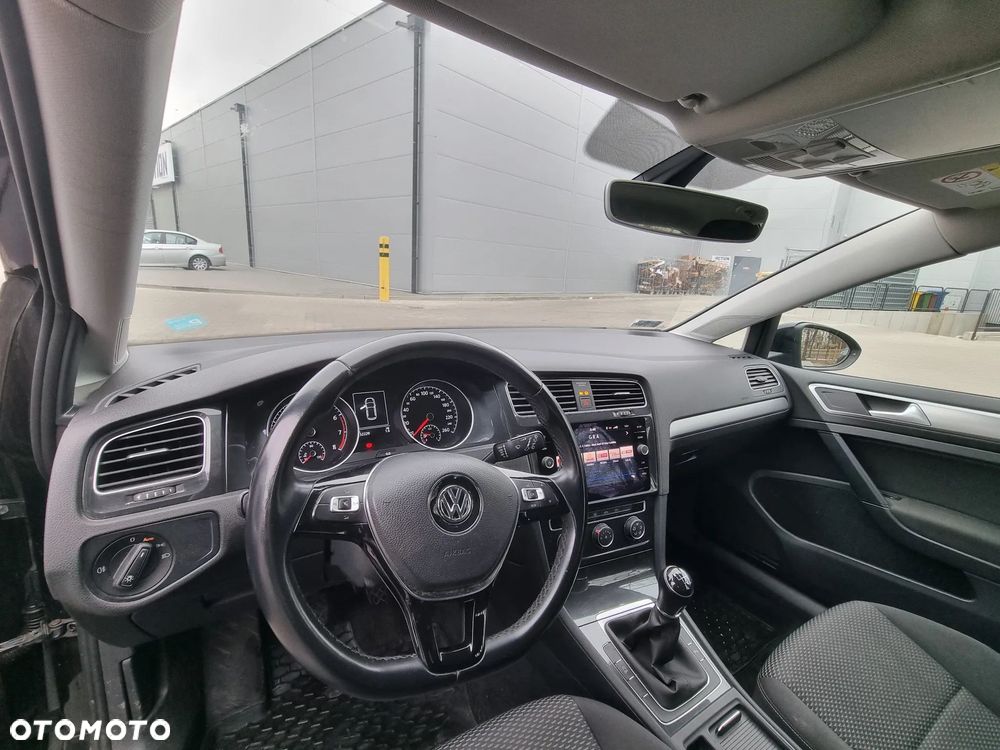 Volkswagen Golf 1.0 TSI Trendline - 13