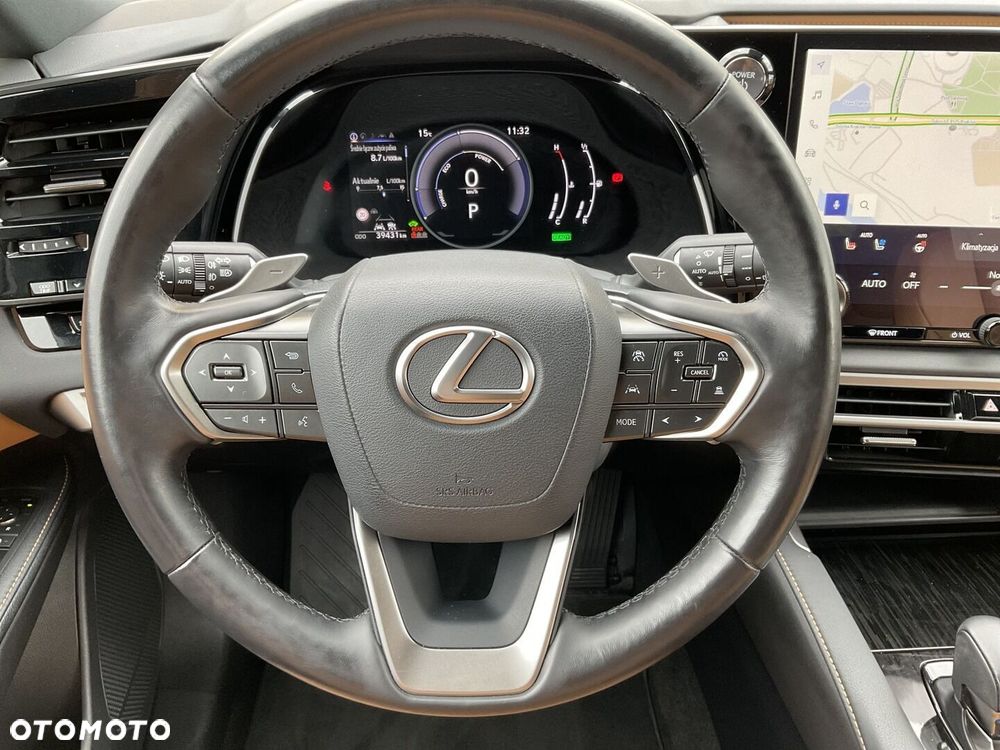 Lexus RX - 25
