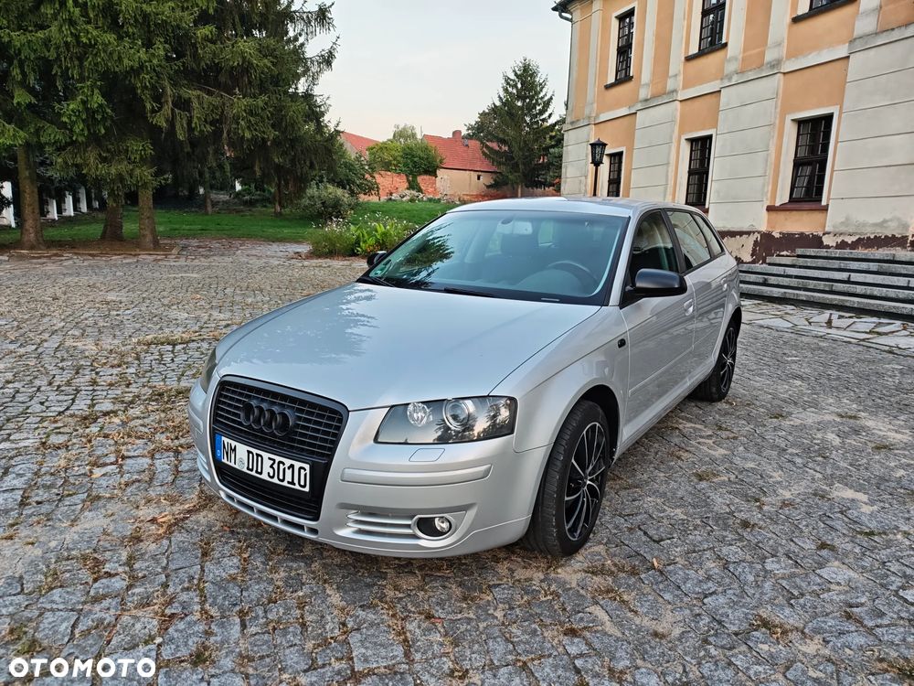 Audi A3 Sportback 1.4 TFSI Attraction - 9