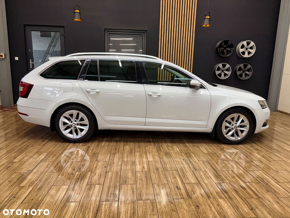 Skoda Octavia 1.5 TSI ACT DSG Ambition - 7