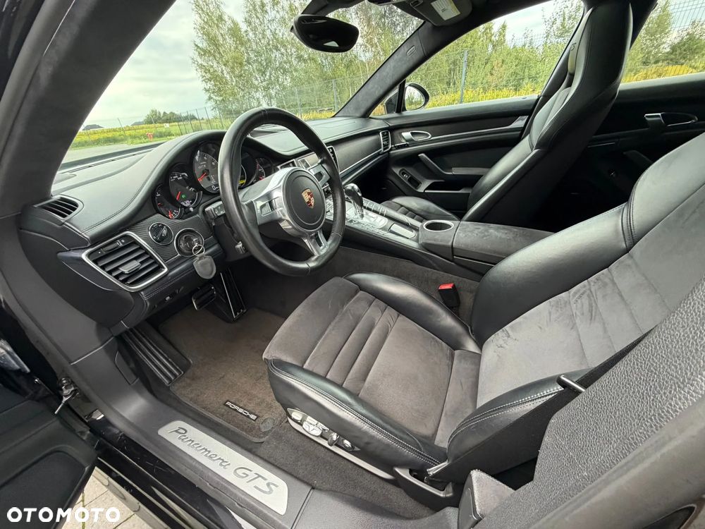 Porsche Panamera - 7