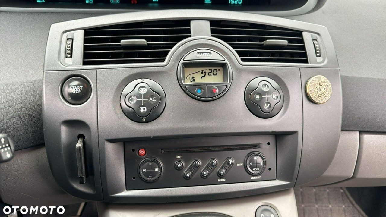 Renault Scenic - 18