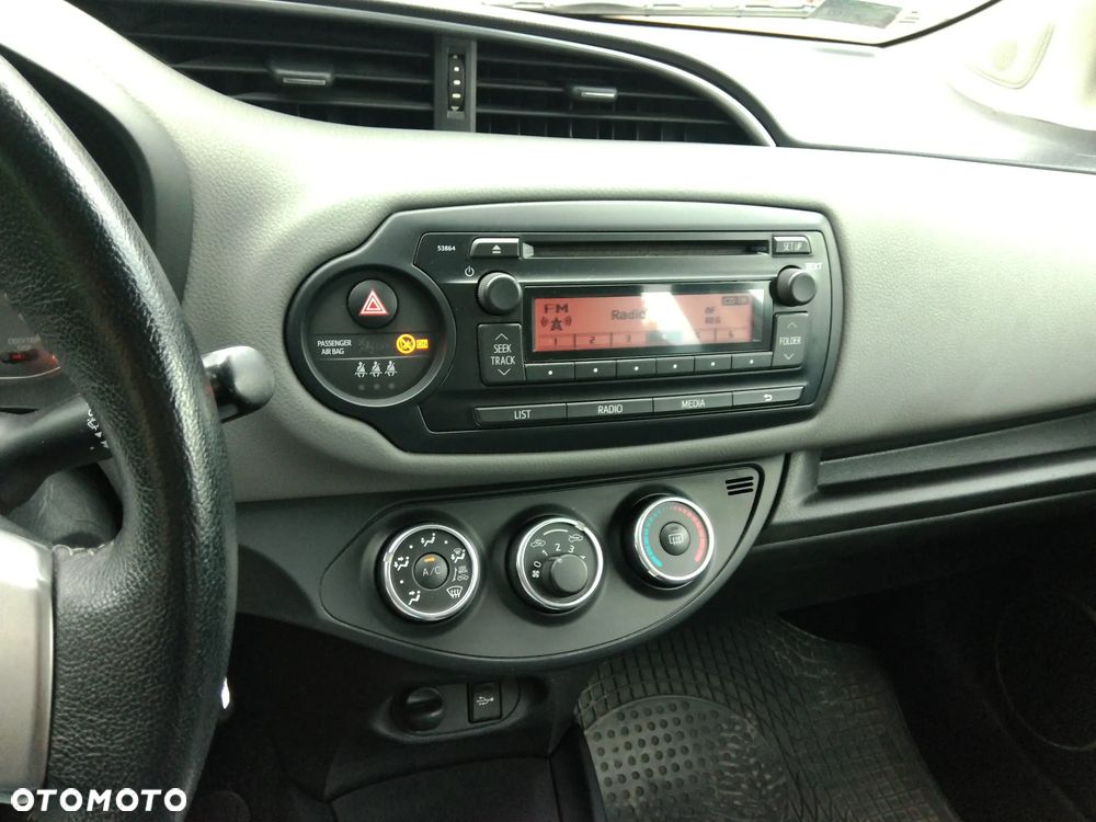 Toyota Yaris 1.33 Active - 18