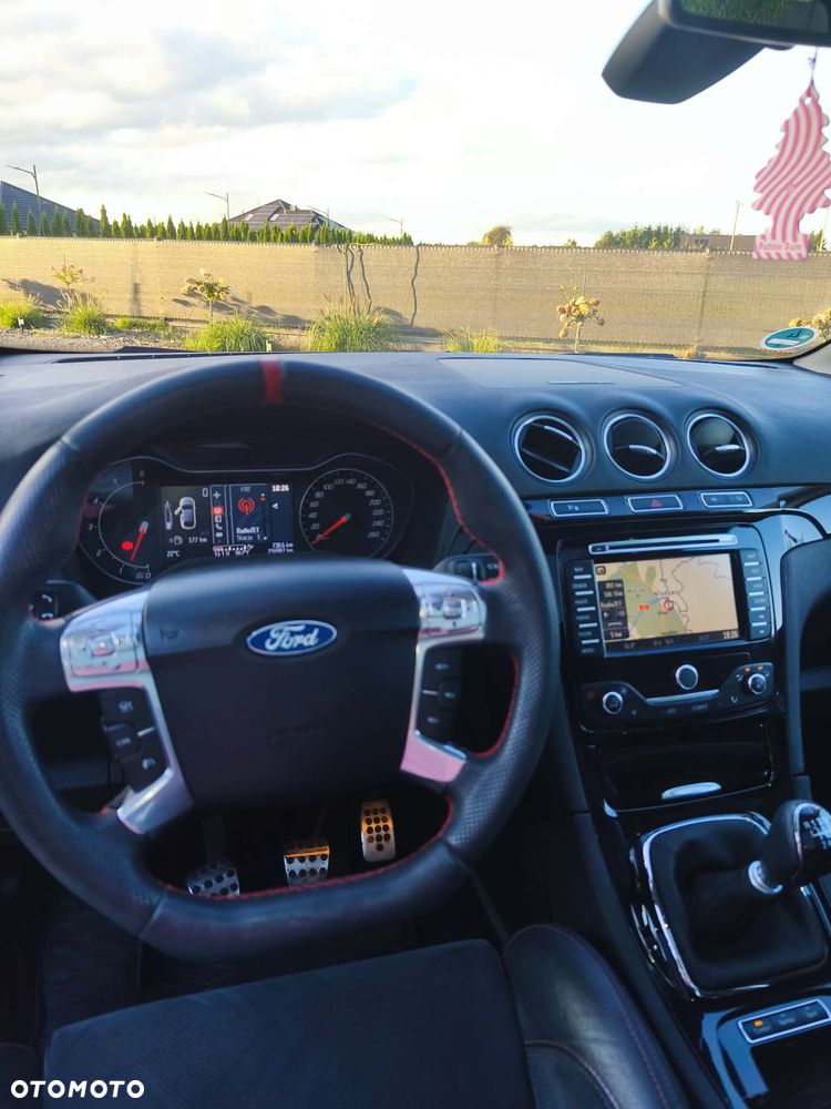 Ford S-Max 2.0 TDCi DPF Titanium - 29