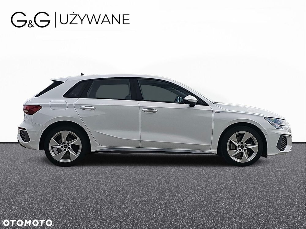 Audi A3 Sportback - 4