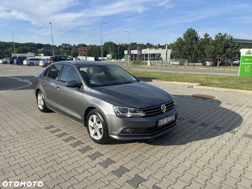 Volkswagen Jetta 1.4 TSI BMT Comfortline - 2