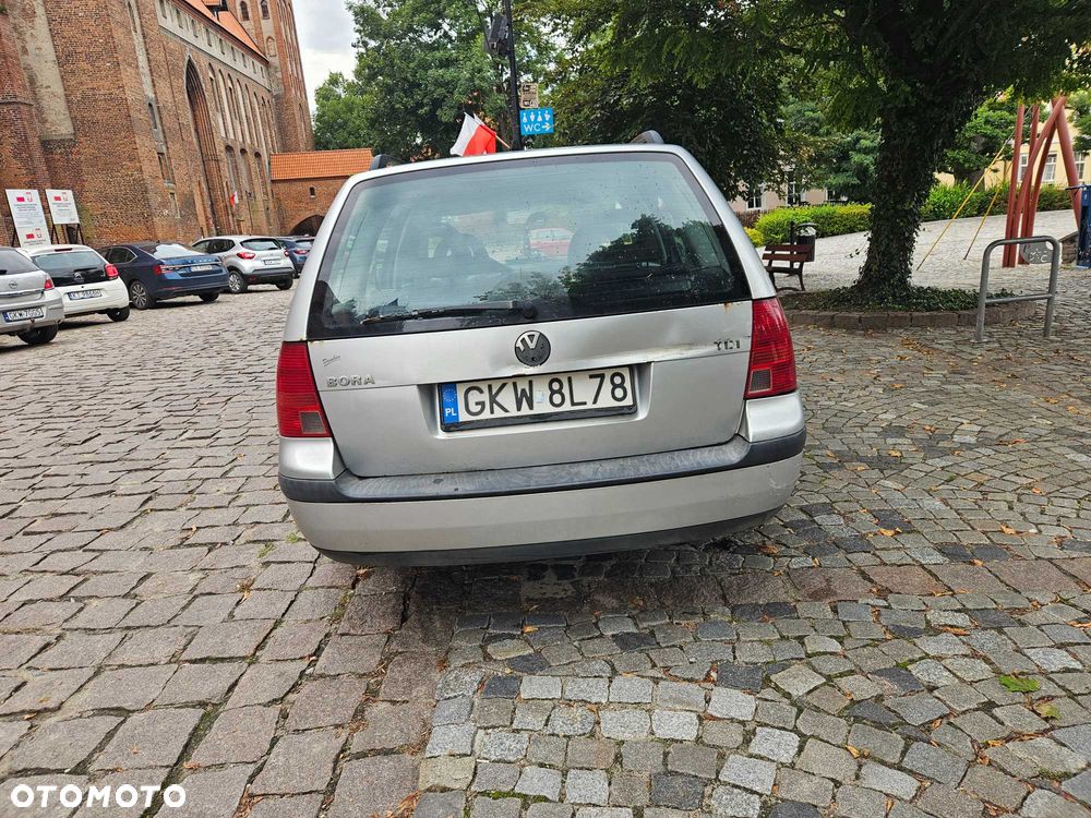 Volkswagen Bora - 4