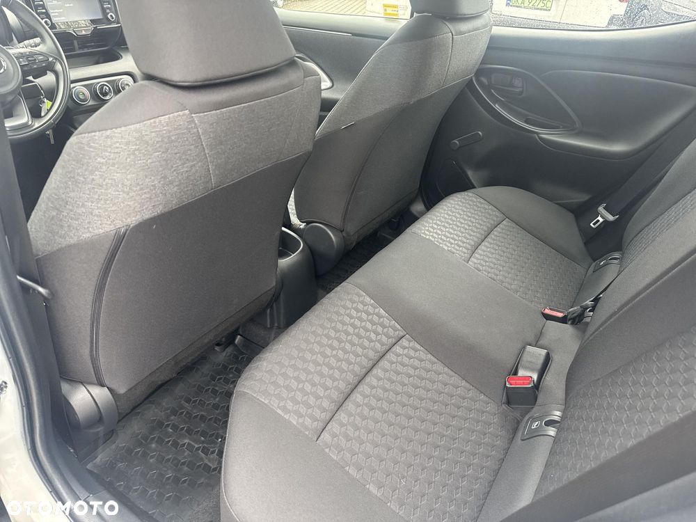 Toyota Yaris 1.5 Comfort CVT - 15