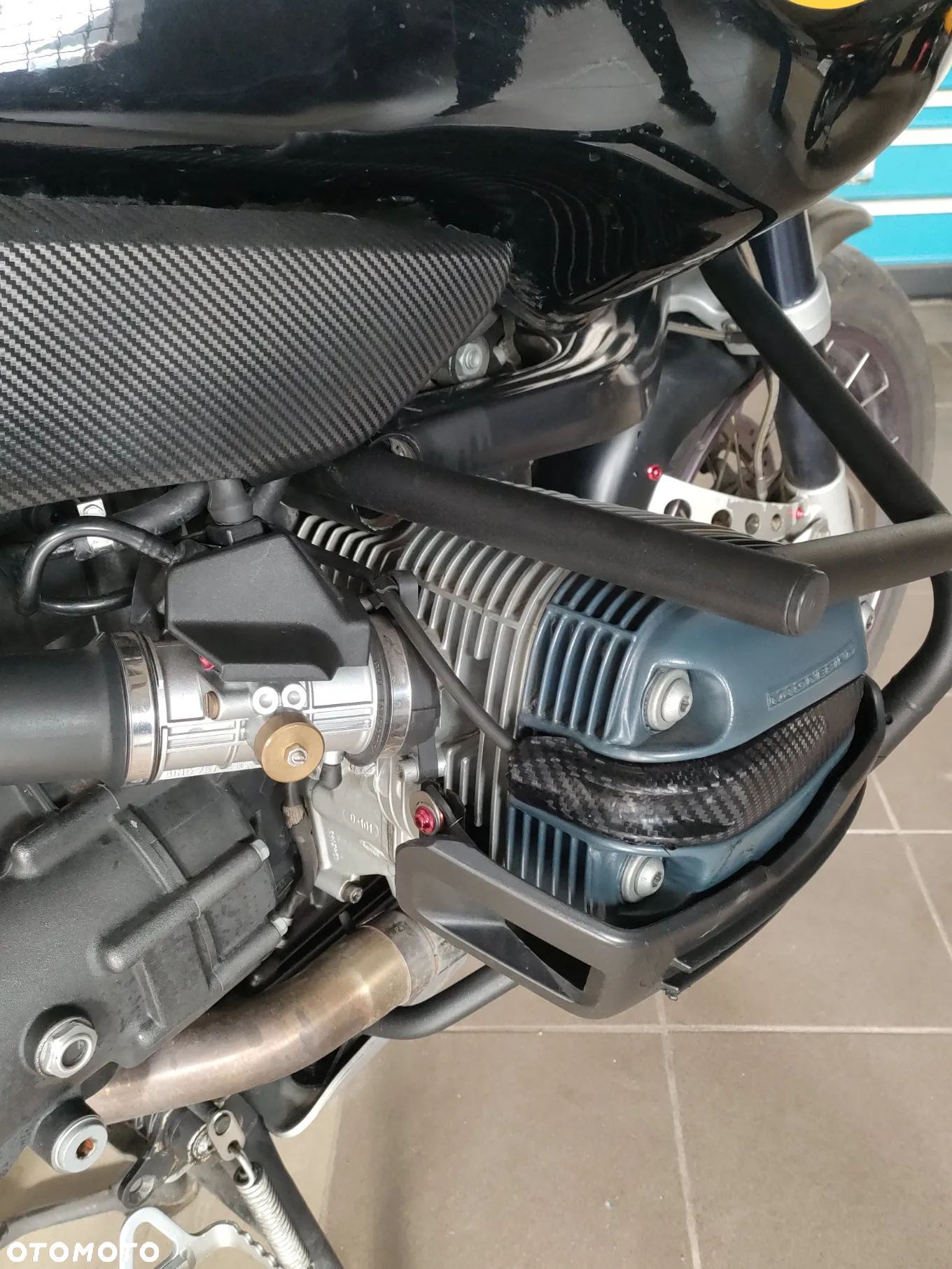 BMW R - 12